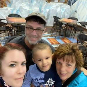 Meet your Posher, Helen